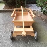Chariot bois traditionnel