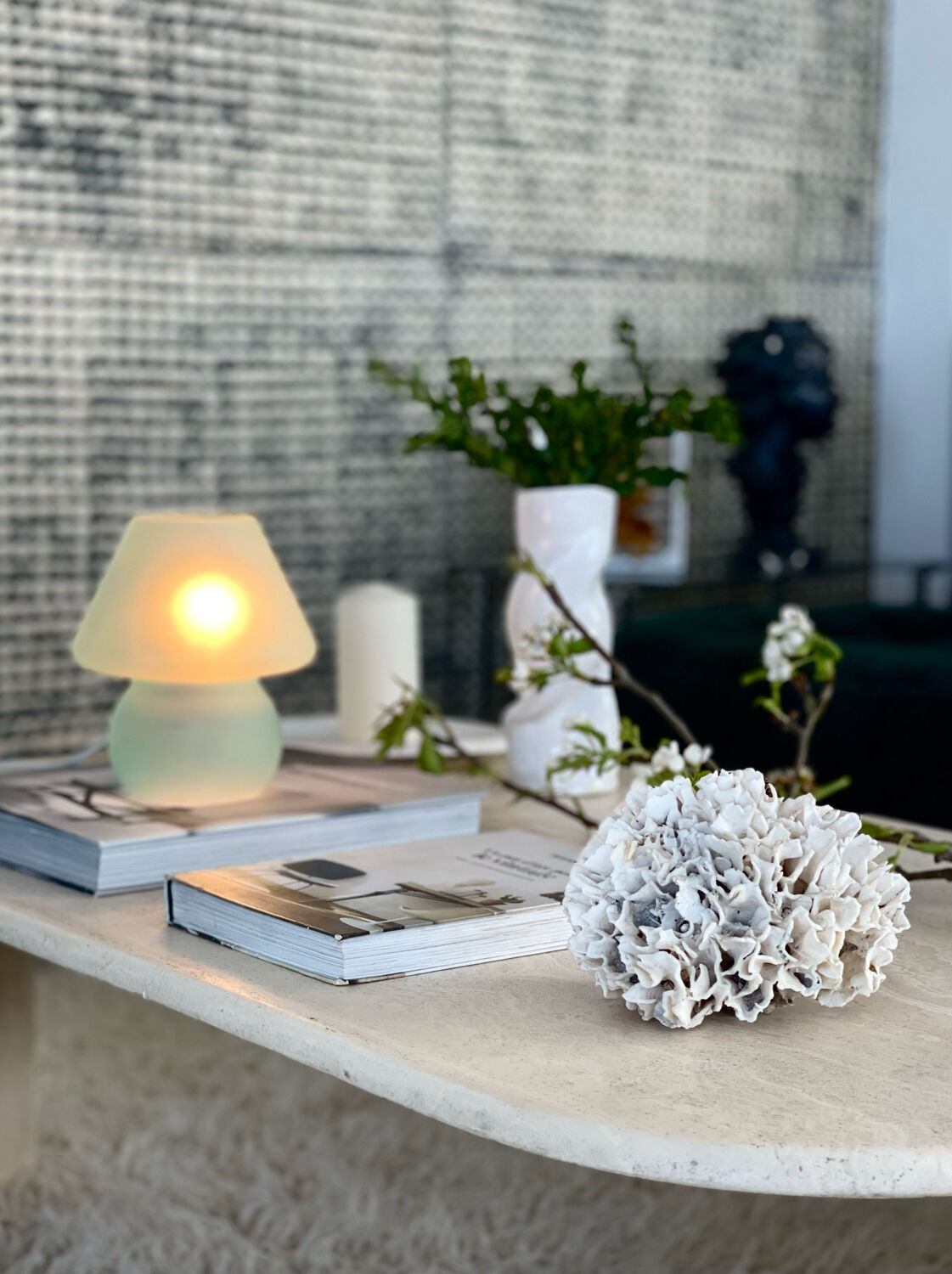 Frosted glass mushroom lamp