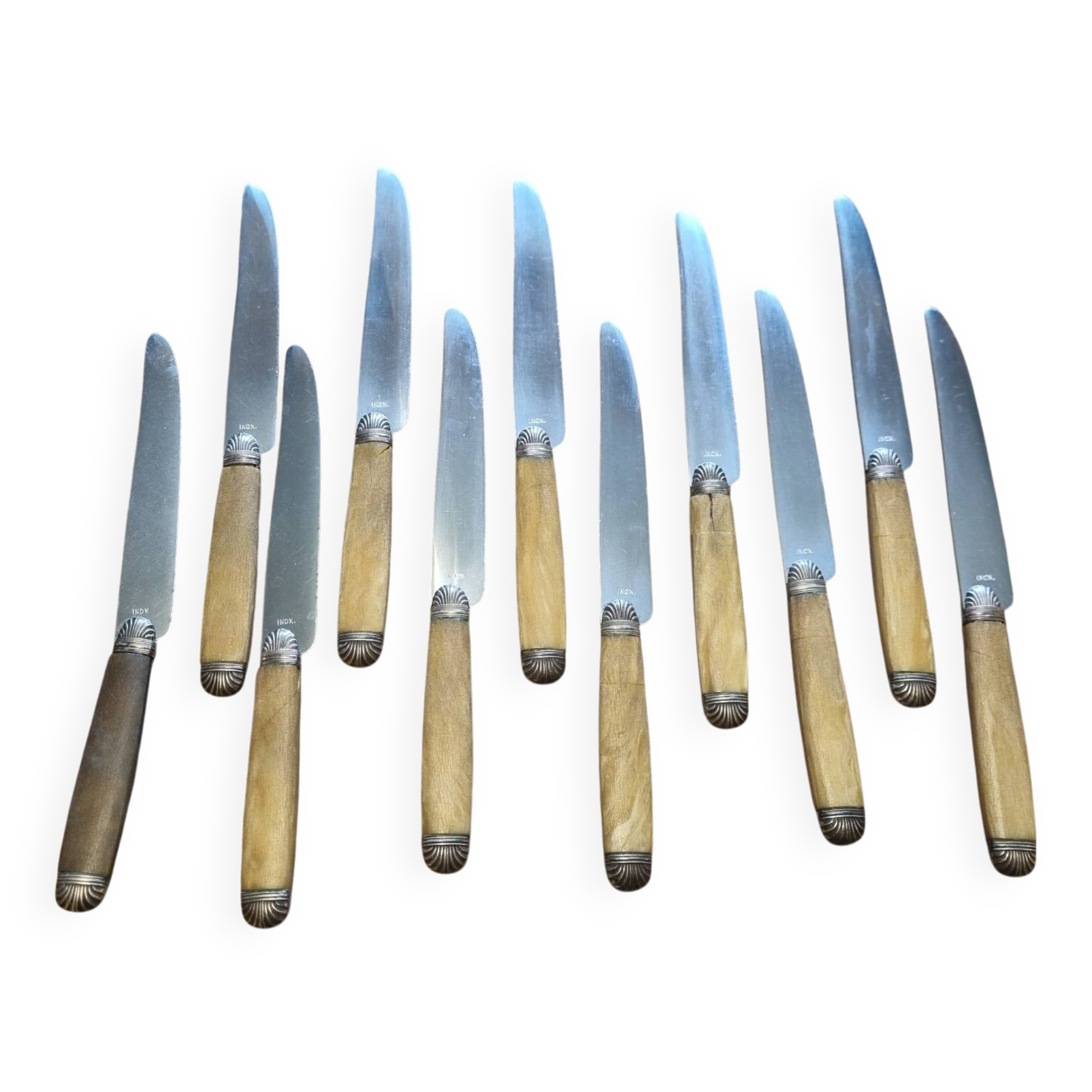 11 horn and silver knives from 1940