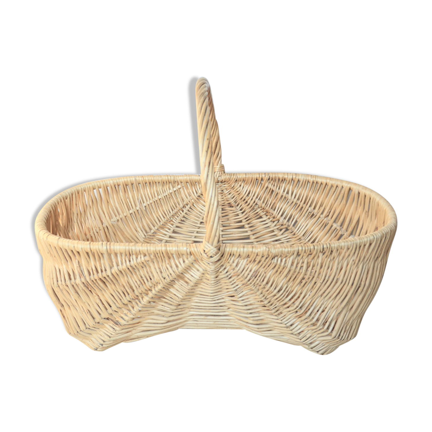 Market rattan wicker basket