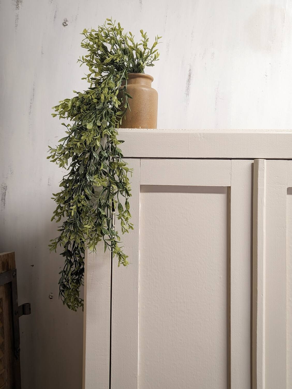 Armoire parisienne