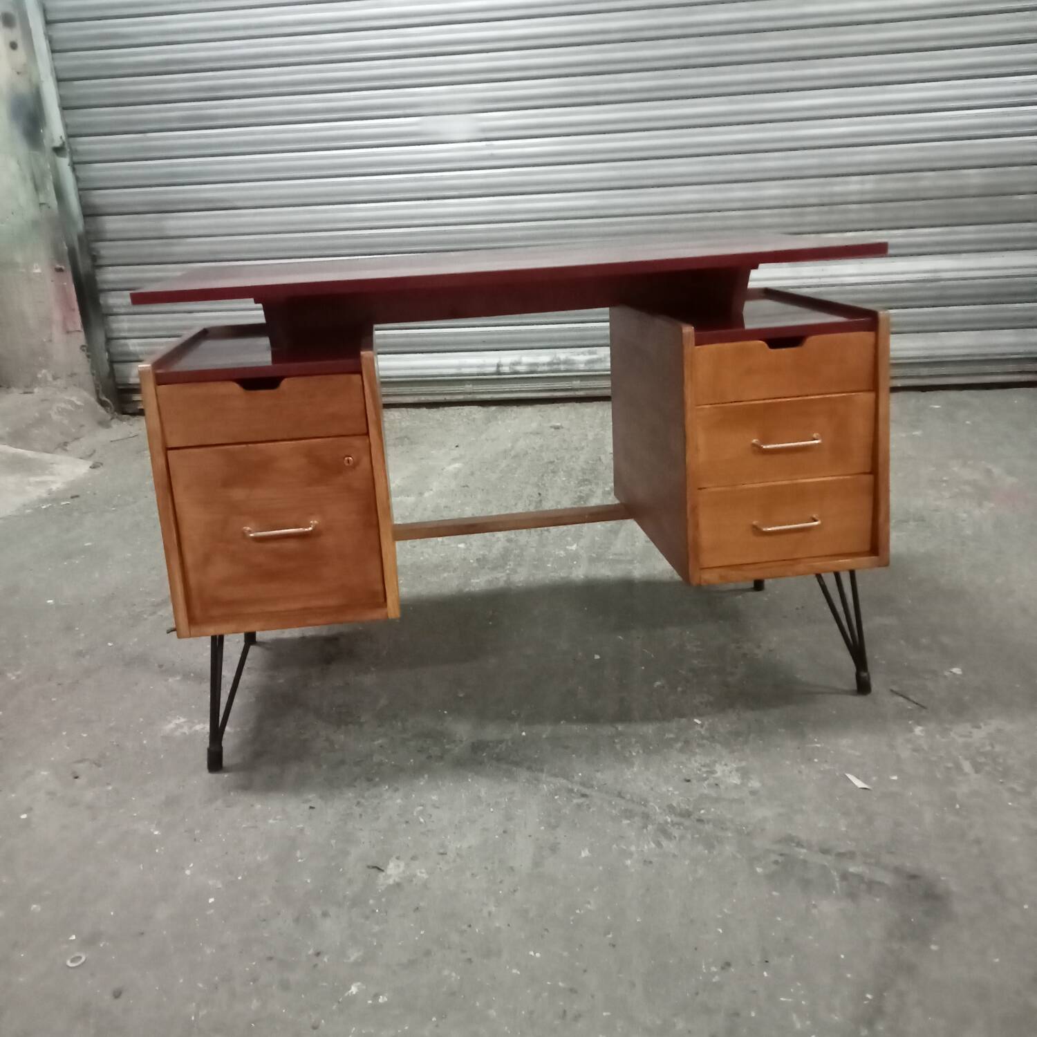 50's desk
