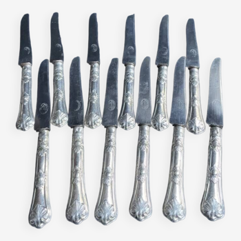 12 dessert knives (fruit) – Silver handle – Rocaille style
