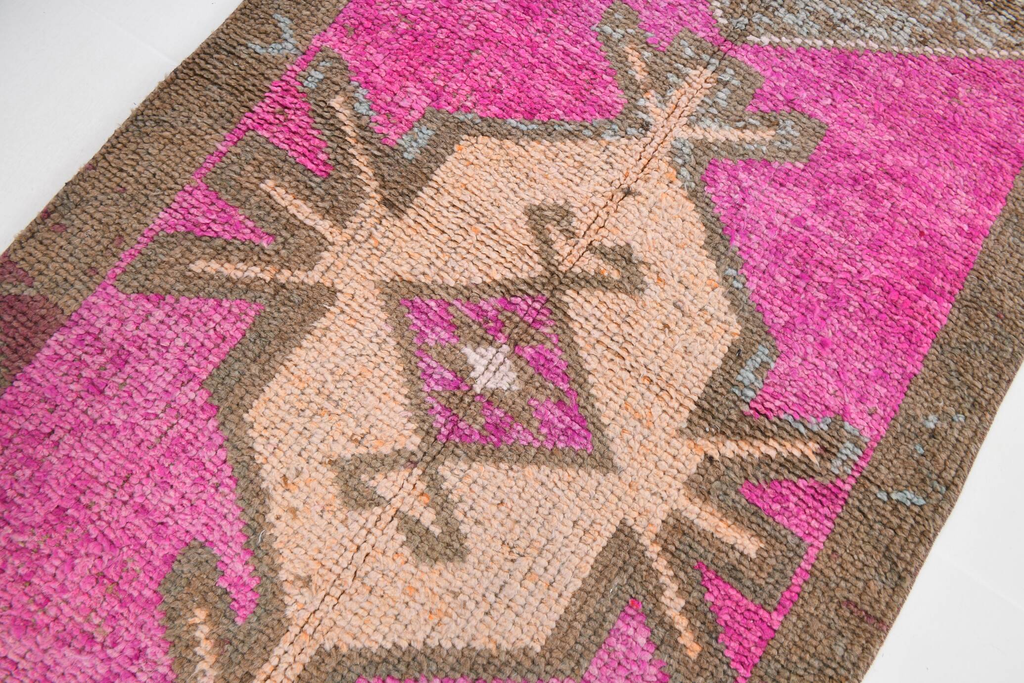 Pink Brown Vintage Runner Rug 94x299Cm