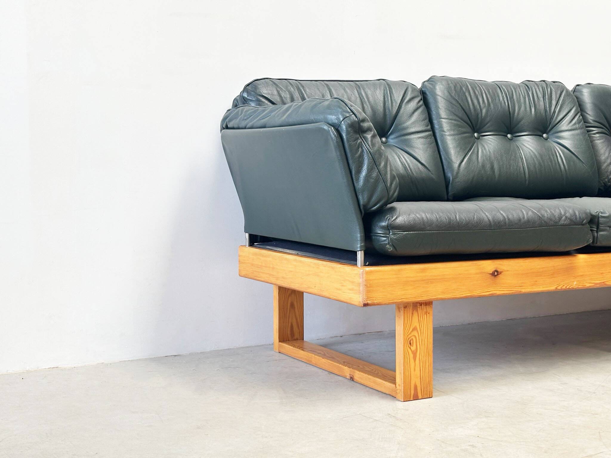 Canapé d'angle modulable en pin et cuir vert, Allemagne années 1970