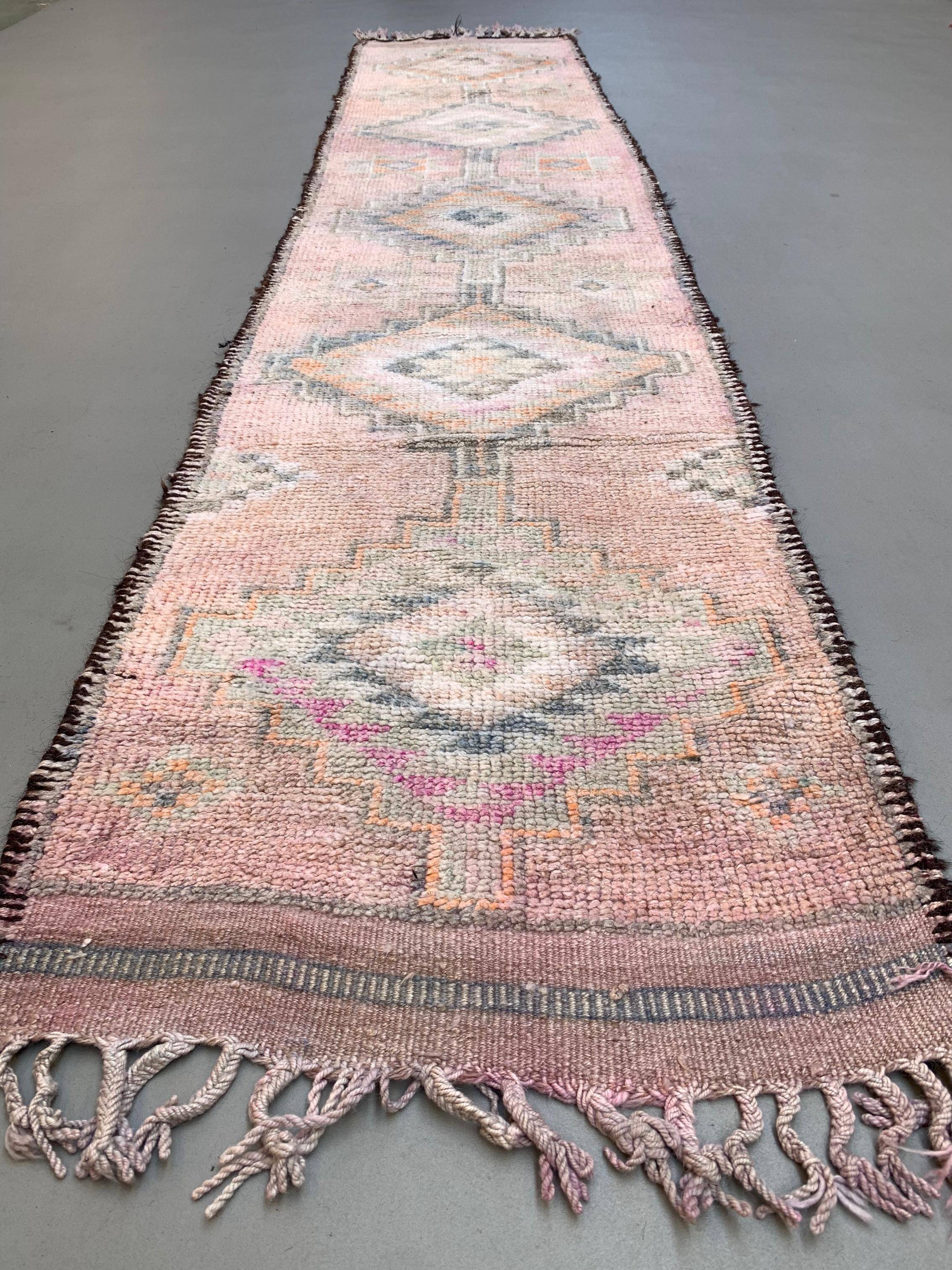 Vintage Turkish  Tribal Runner 460x83 cm veg dye wool rug tribal, handmade