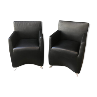 Pair of armchairs in black leather model Capri edition Baleri Italia