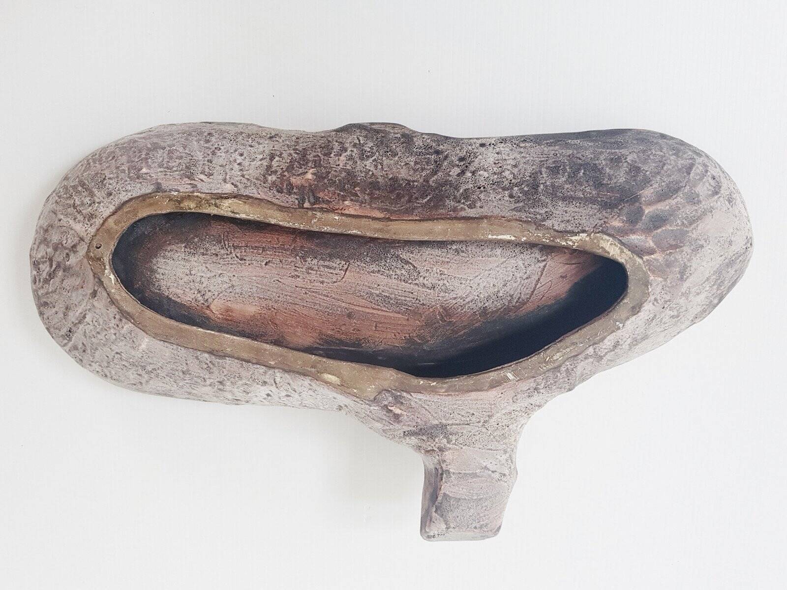 Red ceramic fruit bowl & vintage wood imitation from the 1960s