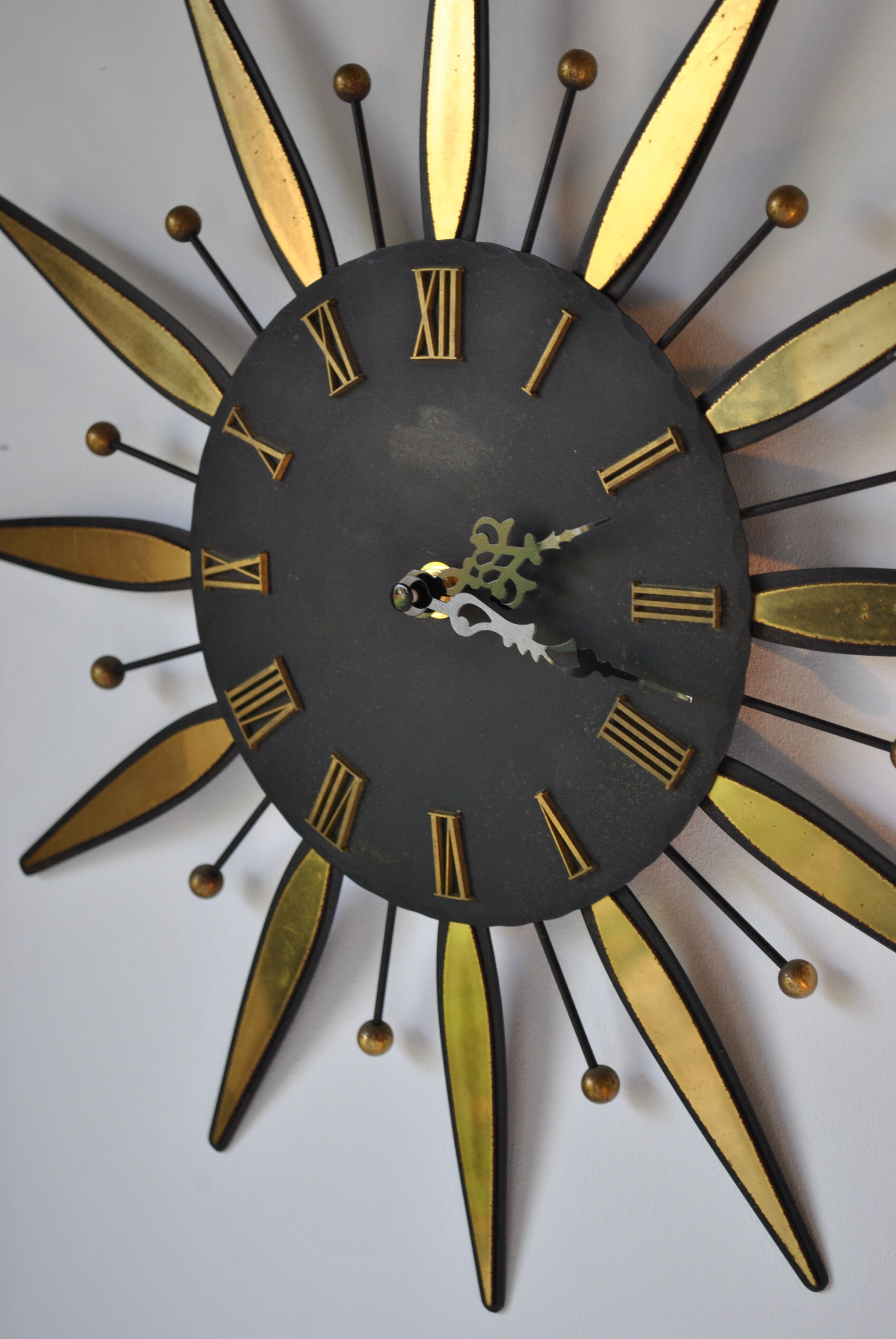 Vintage sun clock 1960