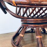 Rotating rattan chair