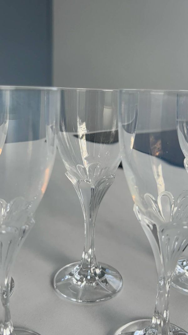 Set de 6 verre a vin cristal d’arques modèle granville forme de fleur