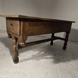 Tripod farmhouse table, 18th century.