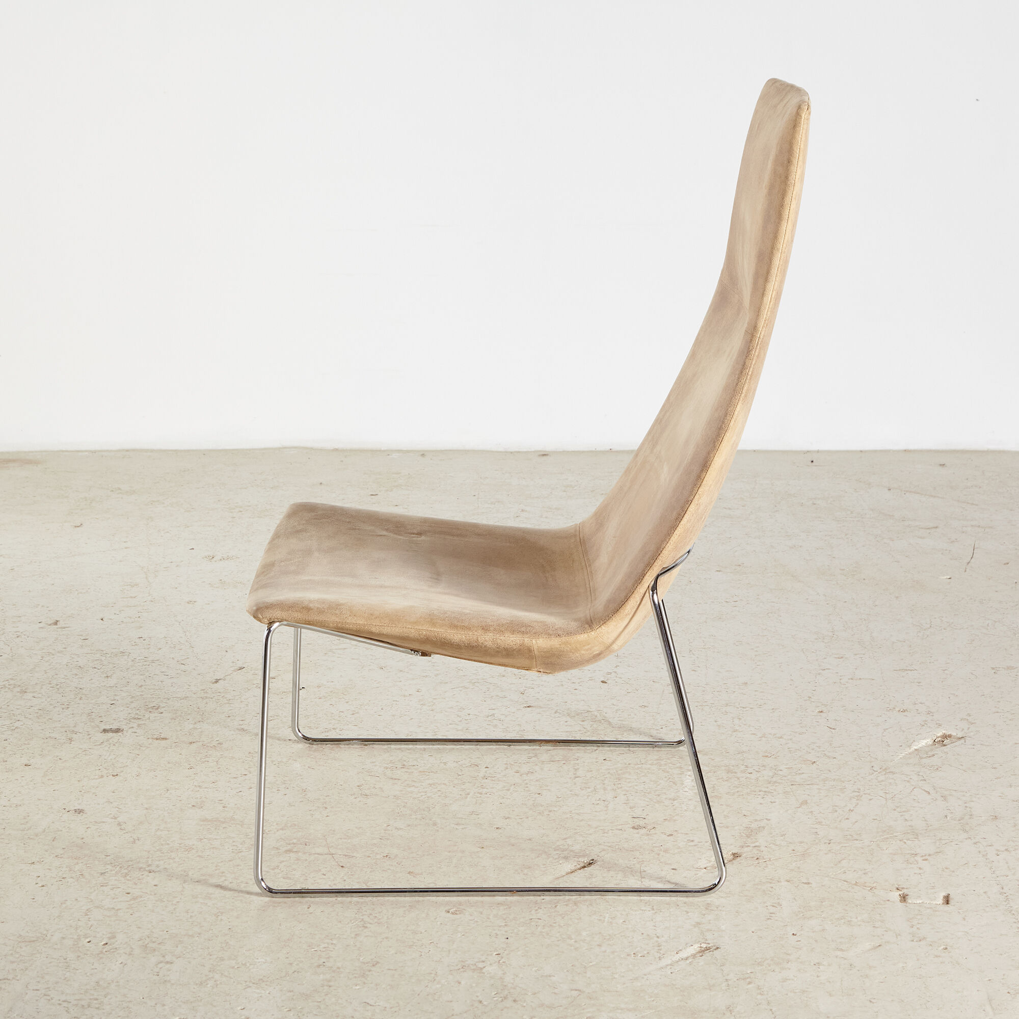 Lievore altherr molina catifa armchair