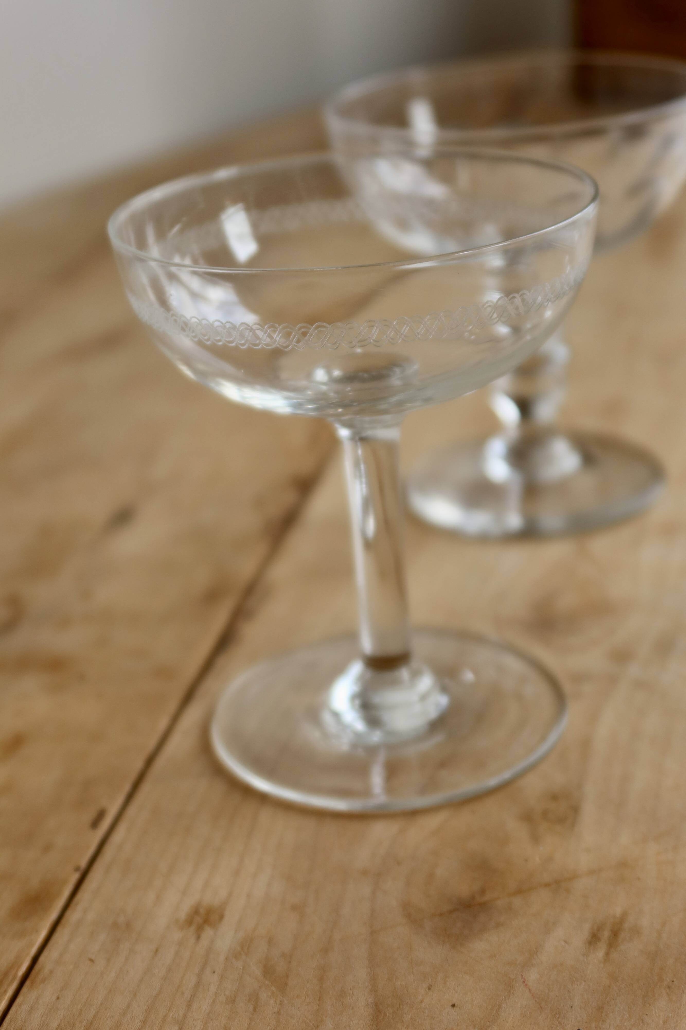 Vintage mismatched crystal cut champagne coupes - 1950s