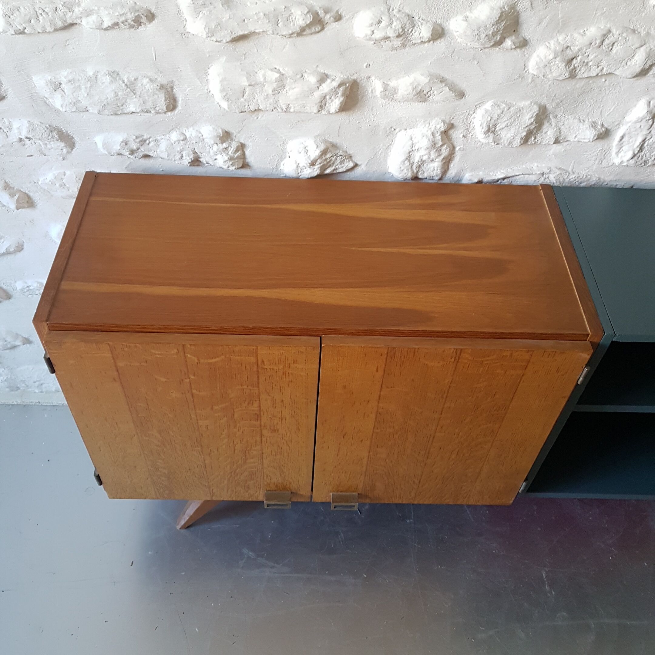 Vintage gold and green oak row deep foot compass