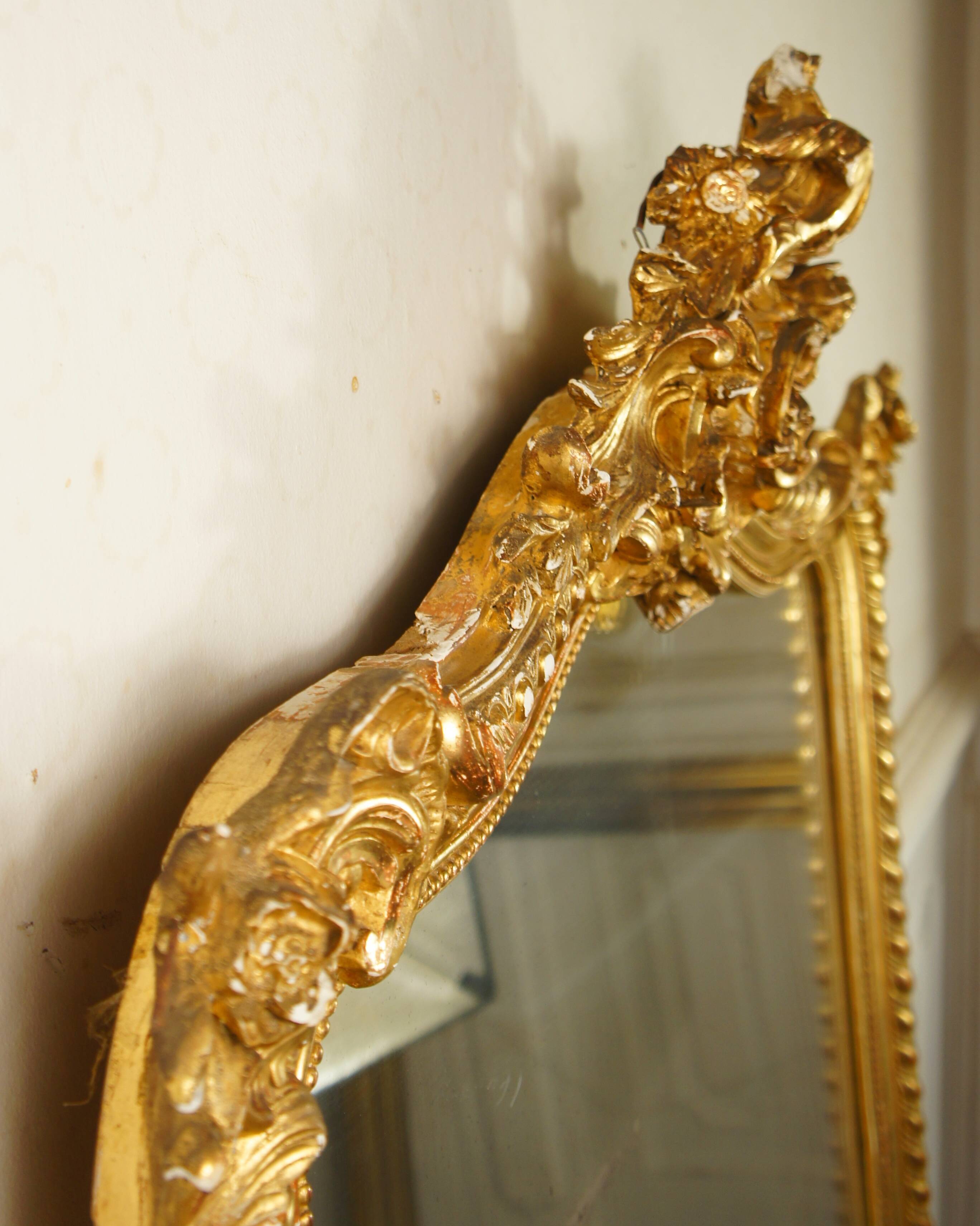 Miroir de style Louis XV doré feuille d'or, XIXe siècle - 142x90
