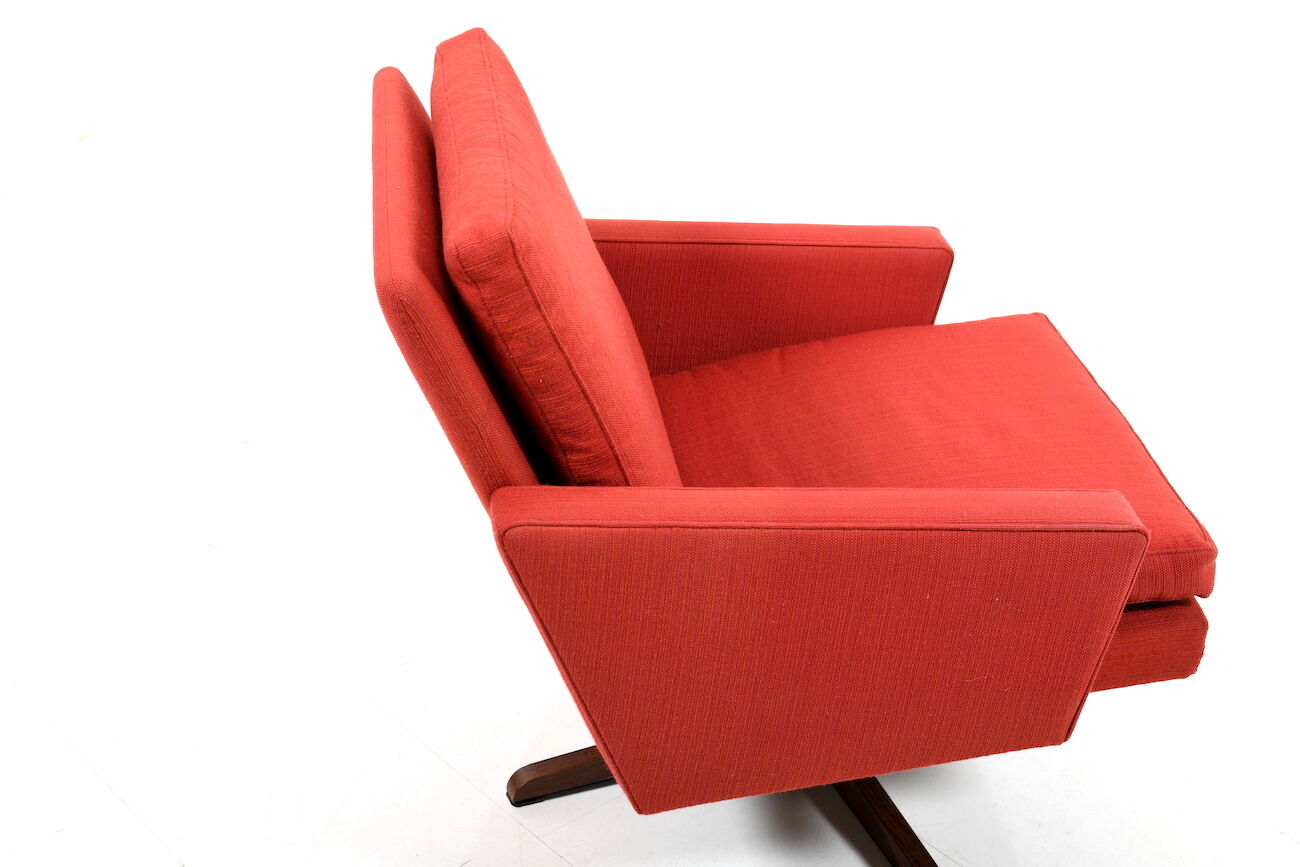 Fauteuil de salon danois pivotant du milieu du siècle