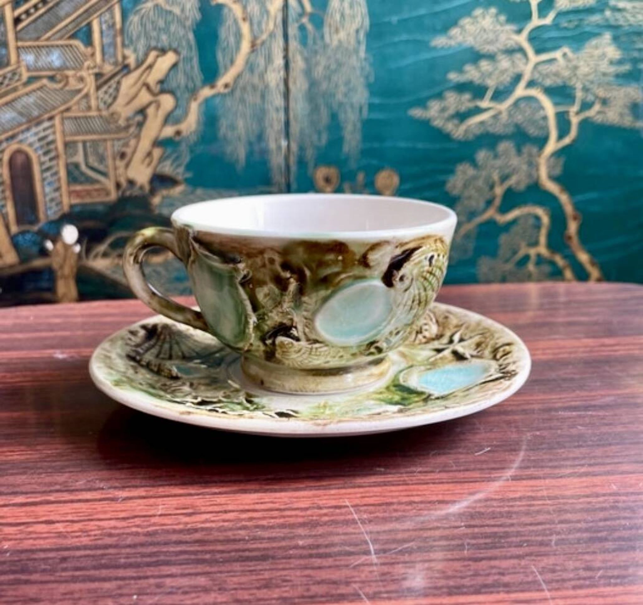 Lot 2 tasses et sous tasses vintage à décor coquillages