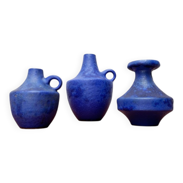 Mid-century German minimalist cobalt blue vases by Hartwig Heyne Pottery, 1960s, set of 3.
