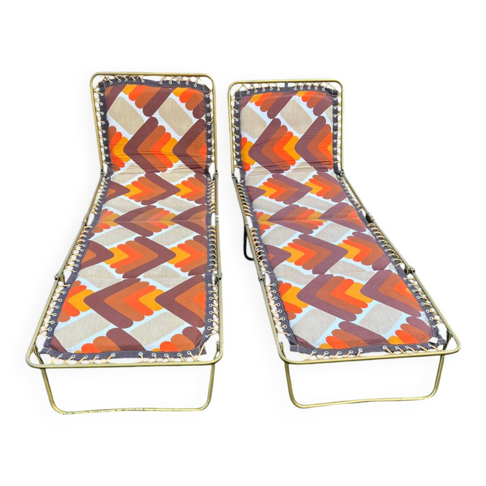 Pair of vintage Lafuma sun loungers in perfect condition