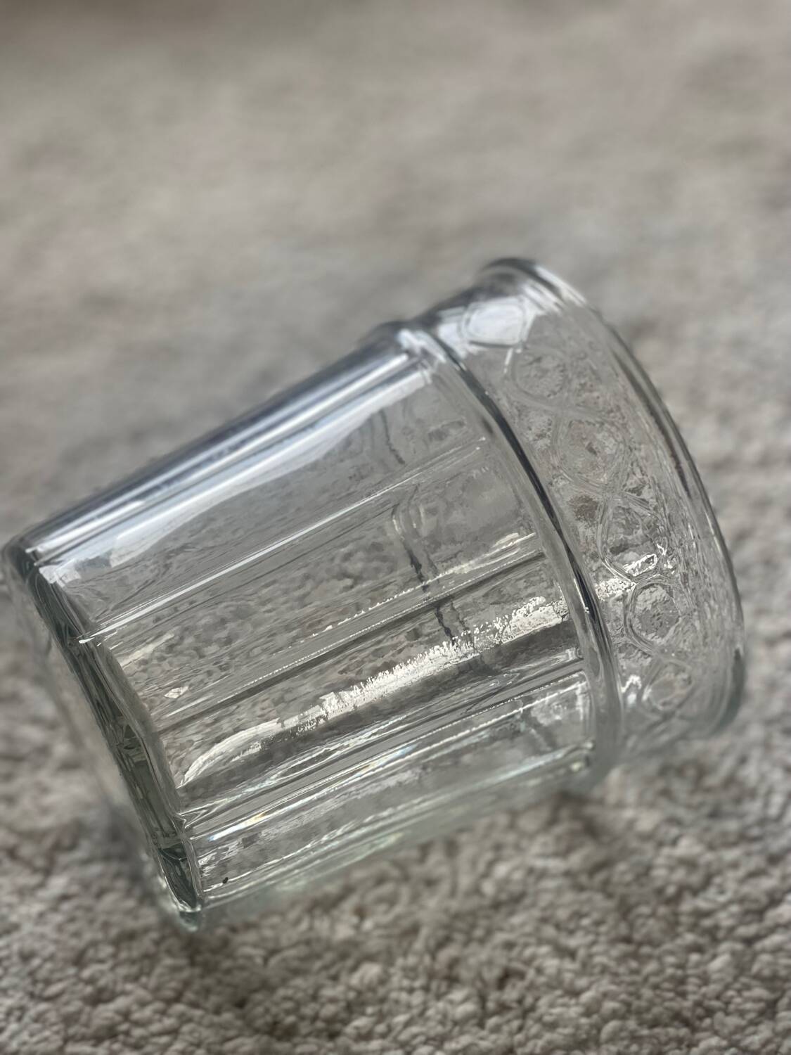 Glass vase