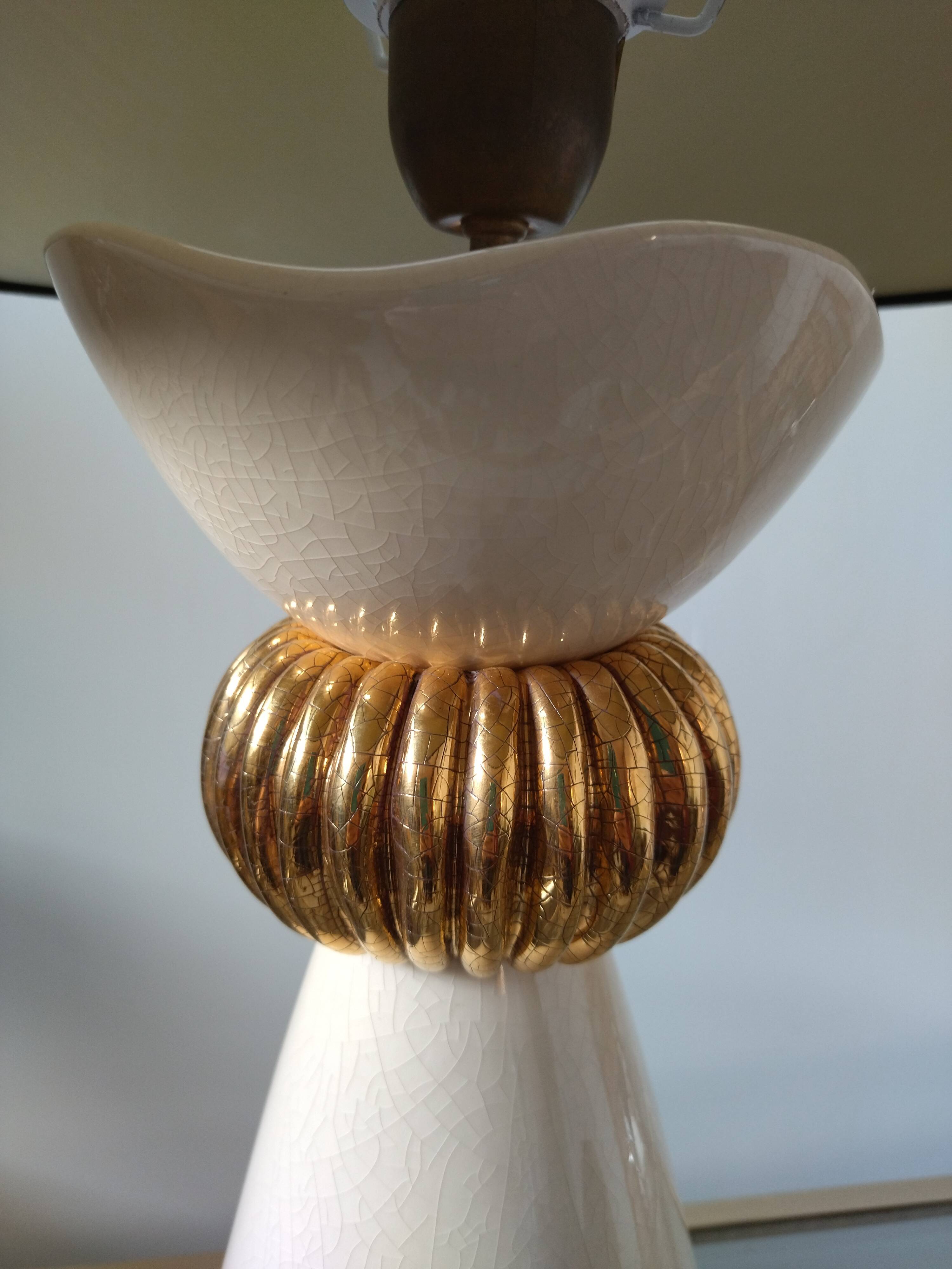 White and gold Kostka lamp