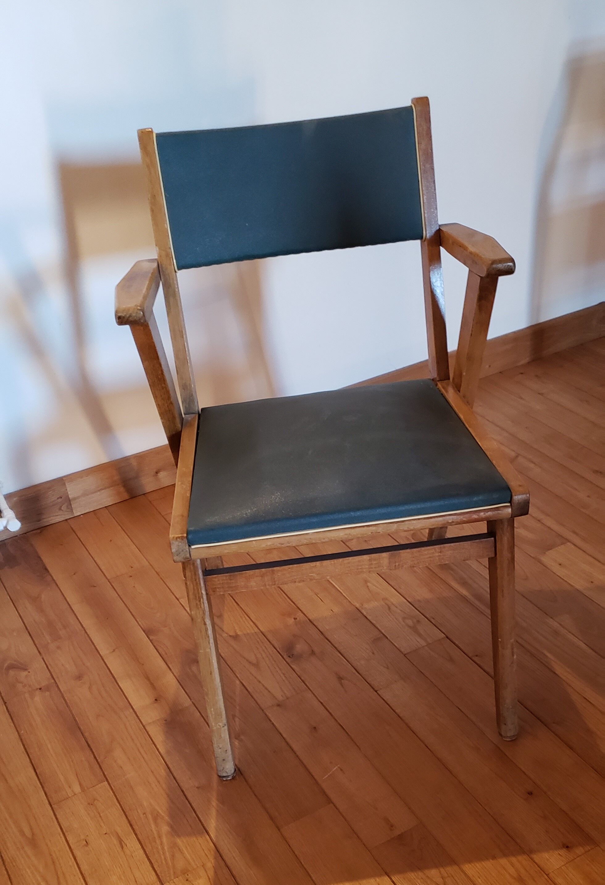 Pair of bridge armchairs