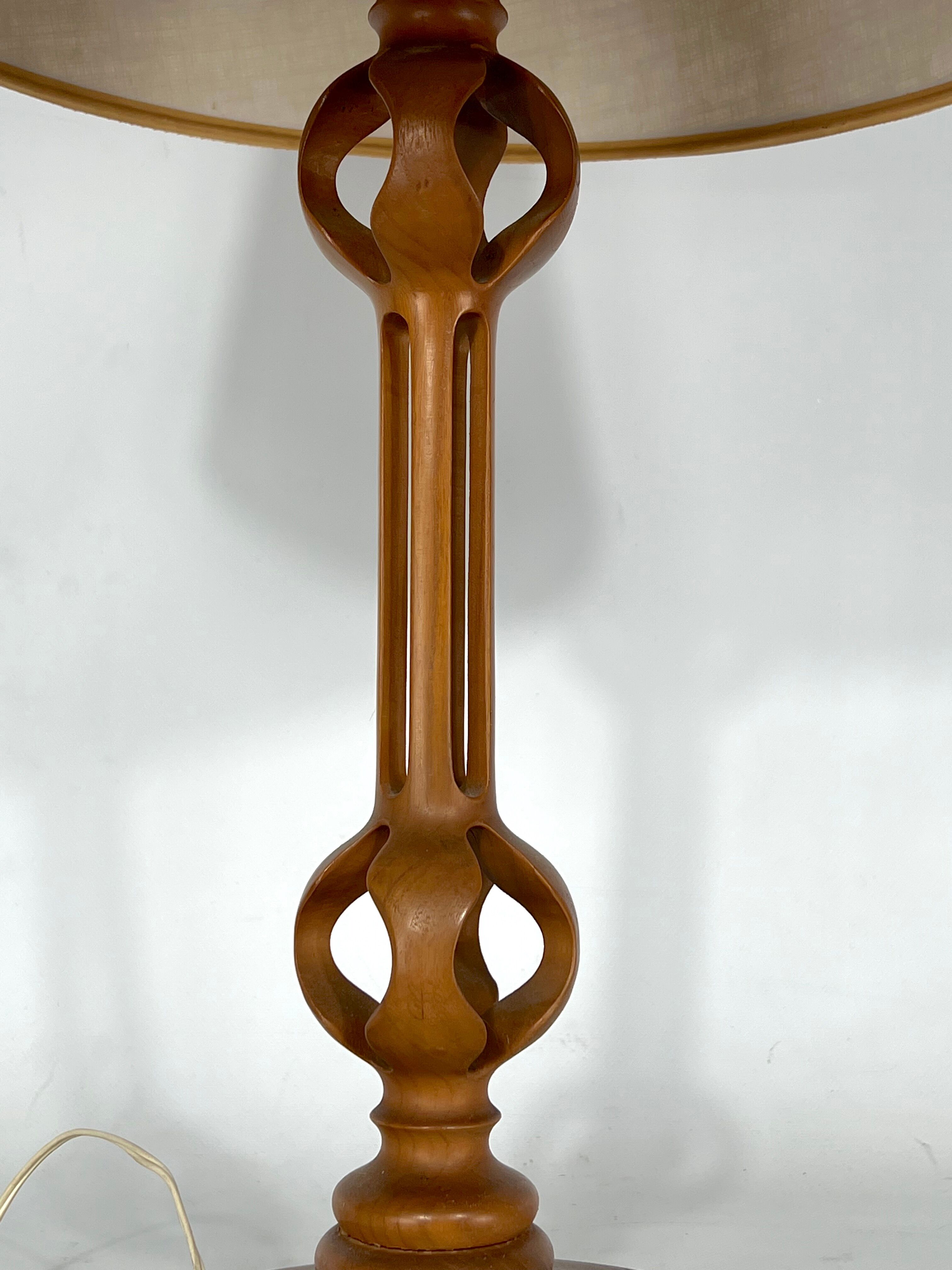 Lampe de table en bois italien vintage des années 50