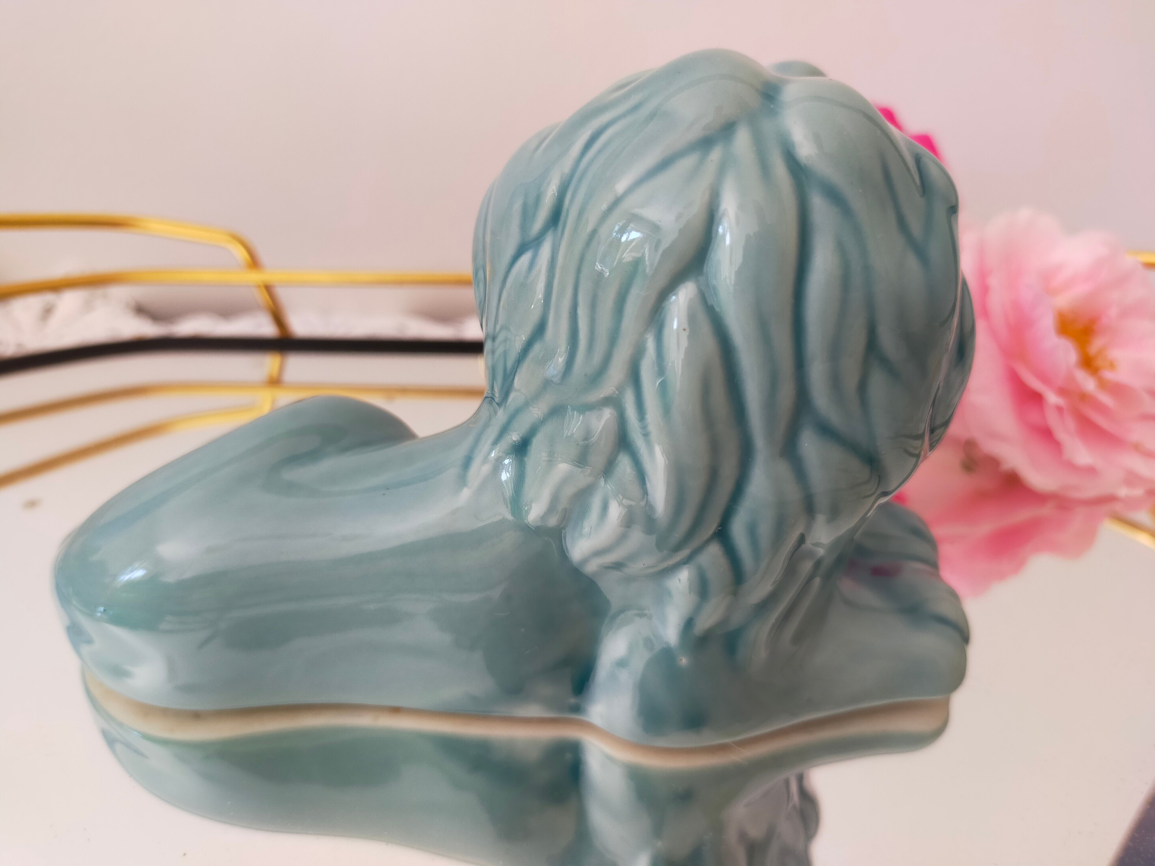 Ashtray vintage ceramic zoomorphic "lion" glaze light blue vintage of the 50s