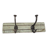 Solid teak coat hook with 2 double cast iron hooks