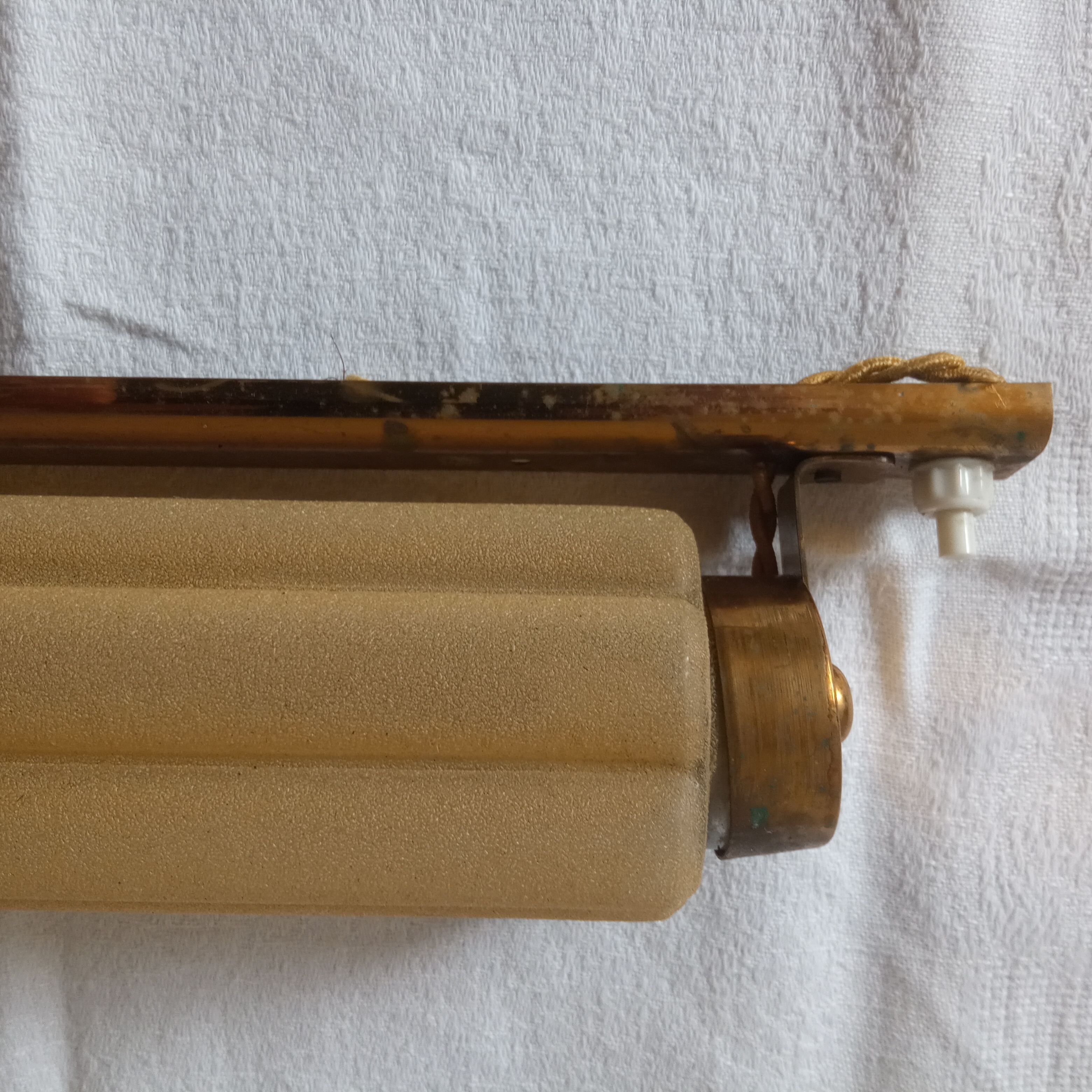 Brass art deco wagon wall lamp