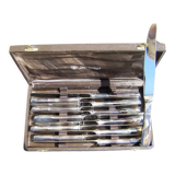 Box twelve St Médard knives.