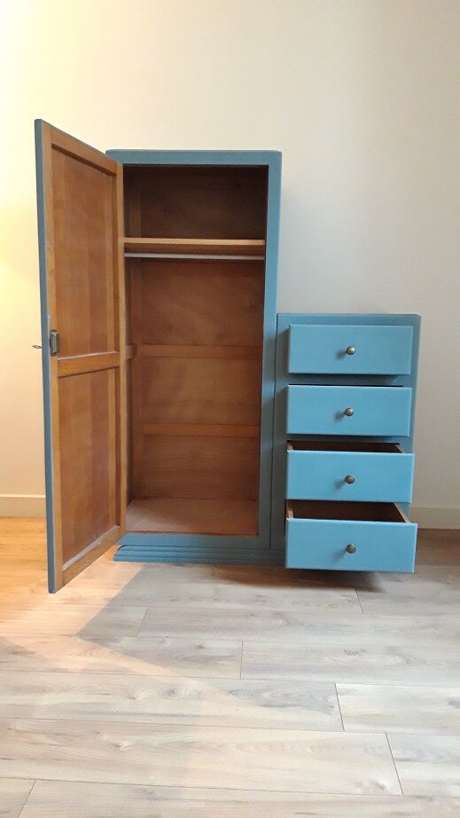 Dresser, 1960s