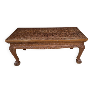 Table basse bois massif - main