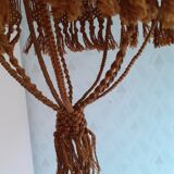 Vintage suspension in macramé