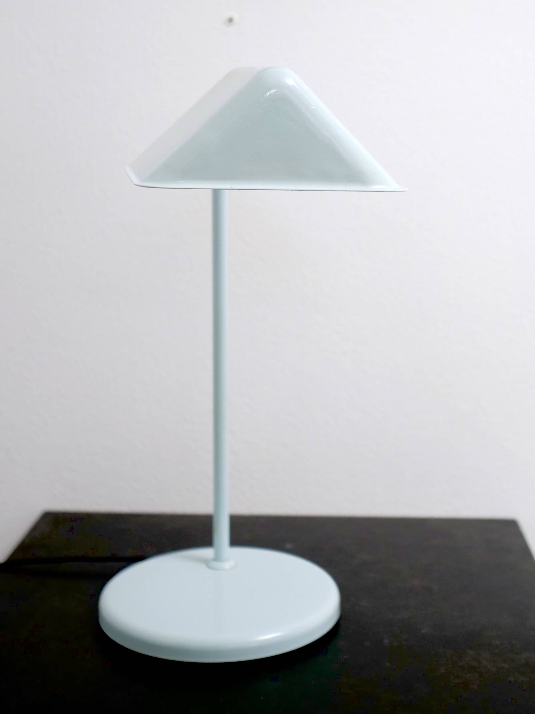 Bauhaus lamp