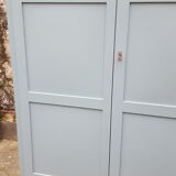 Cabinet typical of paris blue grey