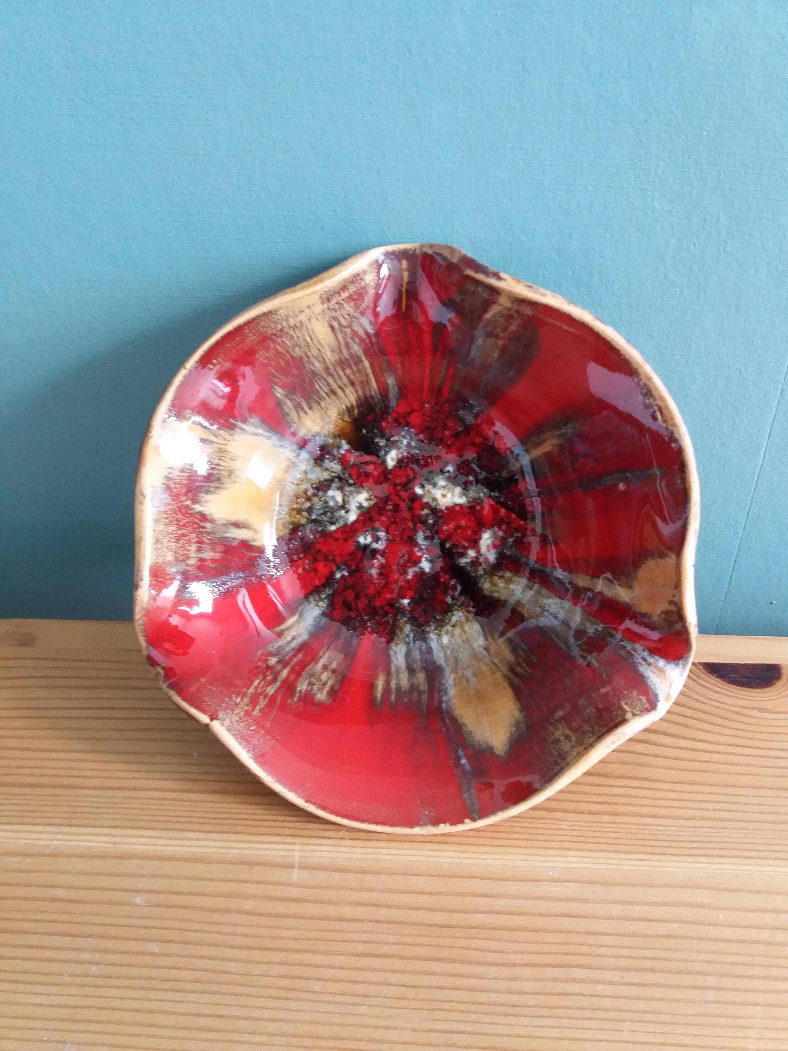 Handcrafted ceramic ashtray from the Basque Country of Béarn, 1970s