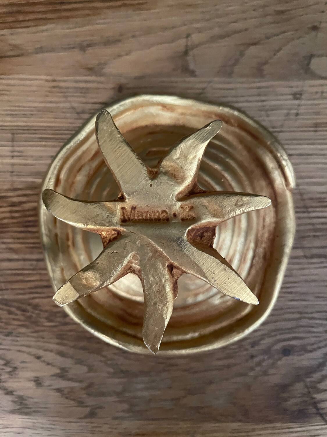 Beautiful bronze pocket bowl from 1990.