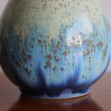 Small vase in glazed blue stoneware.