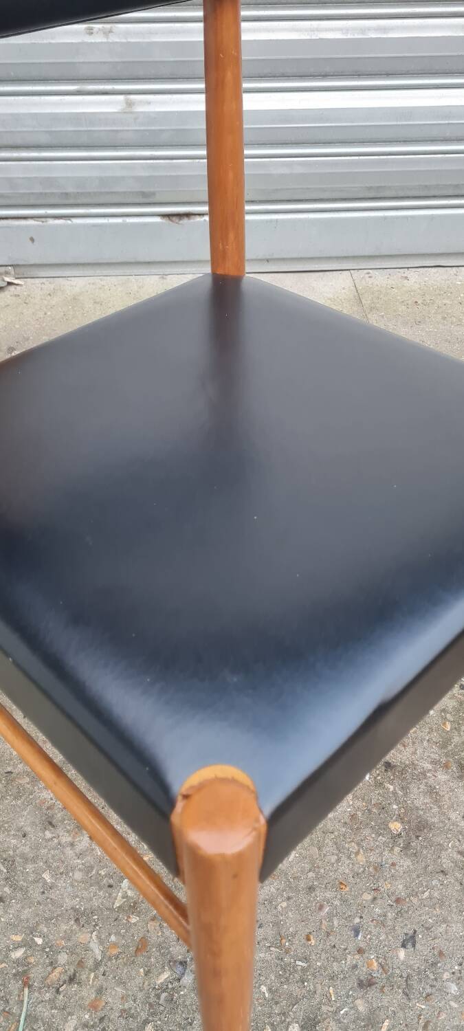 Set of 4 Scandinavian chairs 1970