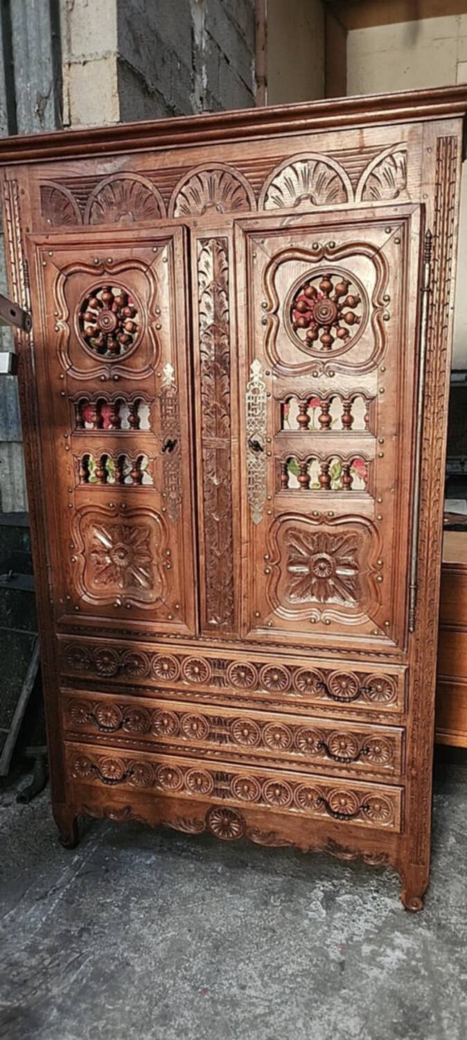 Armoire