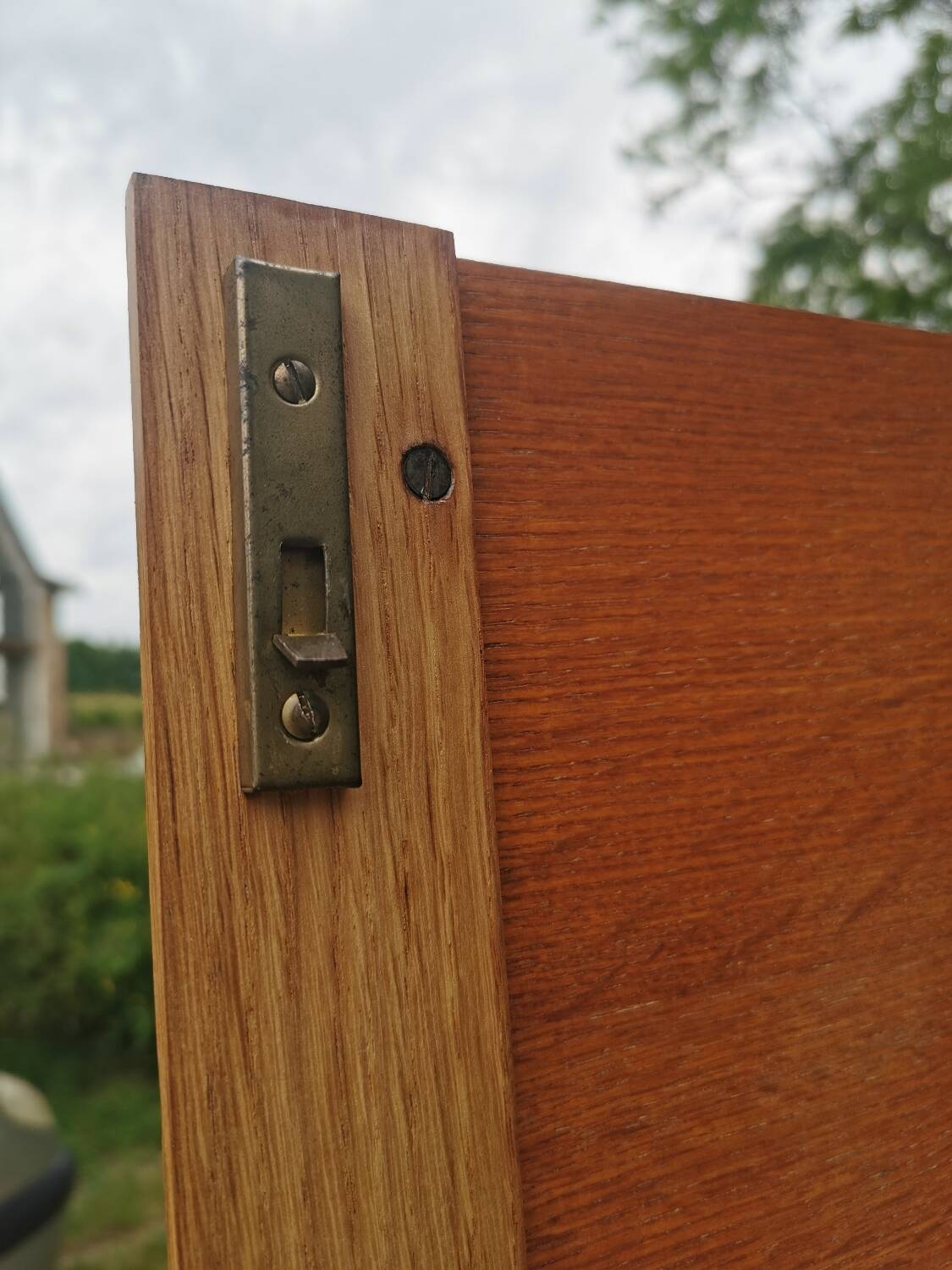 Vintage dressing cabinet