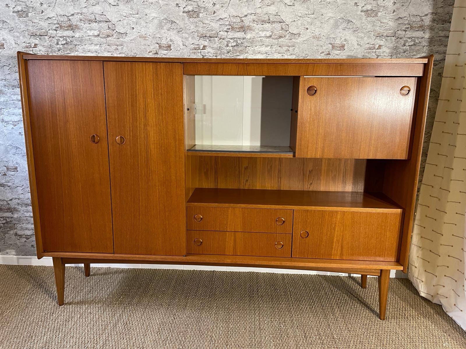 LB Scandinavian High Buffet