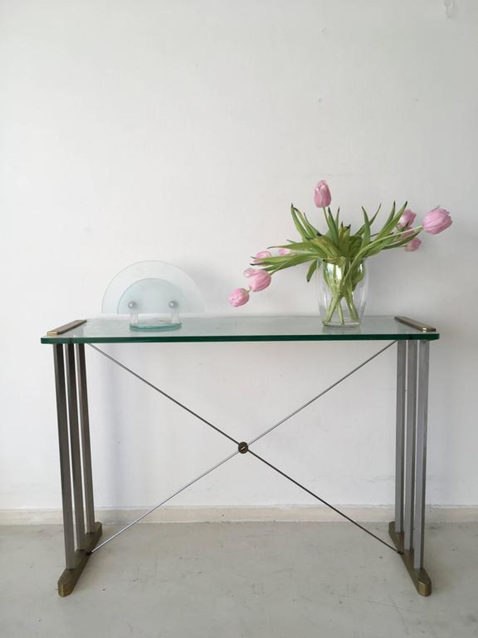 Peter Ghyczy 90s two-tone console