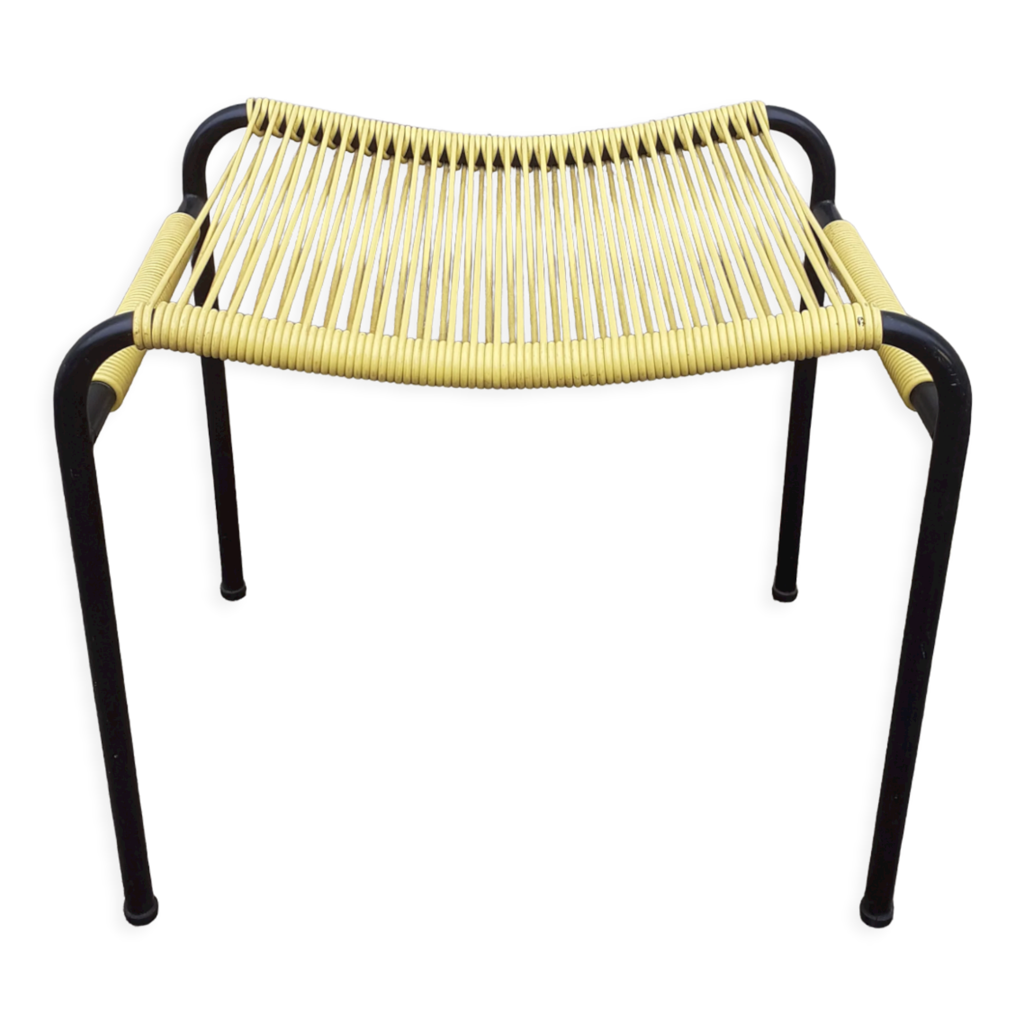 Scoubidou stool