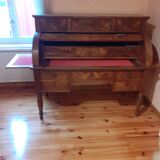 Cylinder desk