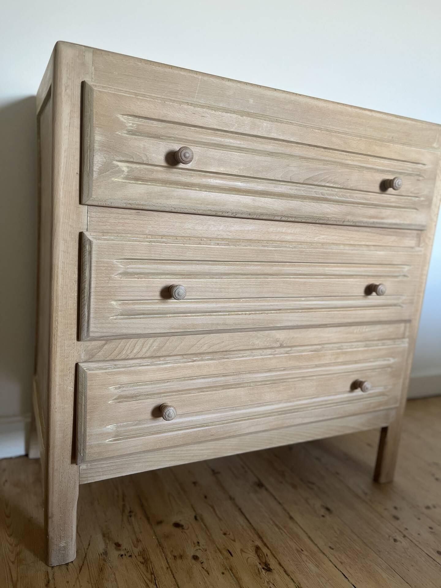Vintage stripped solid pine chest of drawers