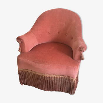 Toad in velvet chair pink