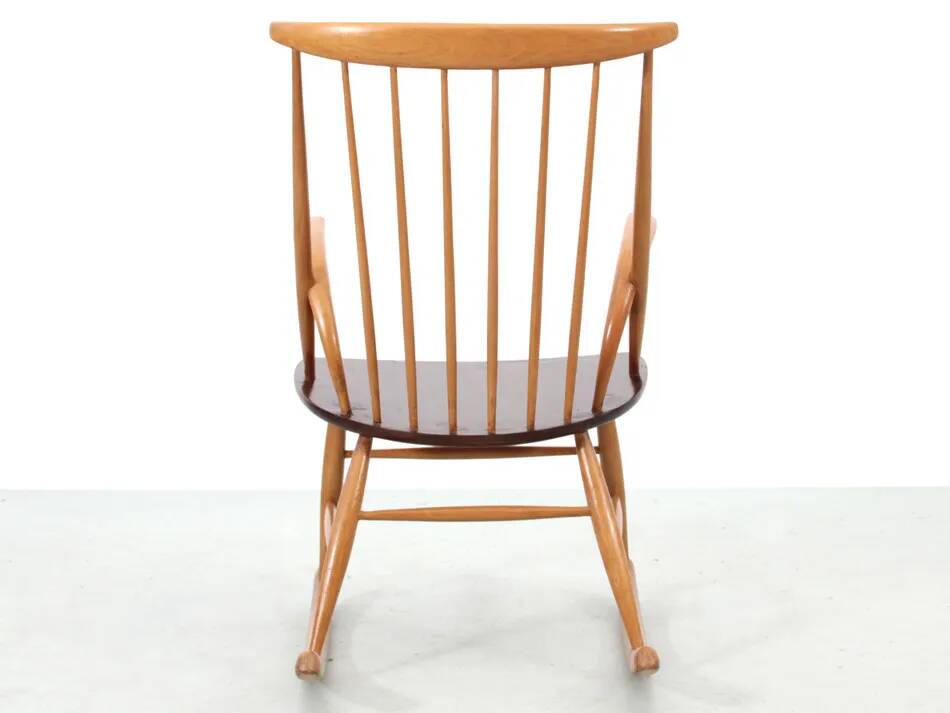 Scandinavian rocking chair by Illum Wikkelso model IW3